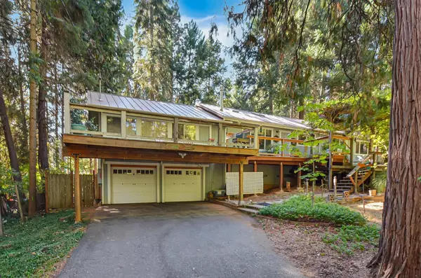 27080 Lake DR,  Pioneer,  CA 95666