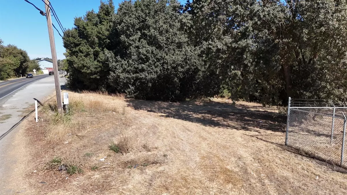 Walnut Grove, CA 95690,1 River Rd