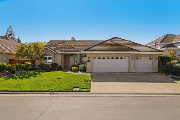 28 River Pointe CT, Lodi, CA 95240