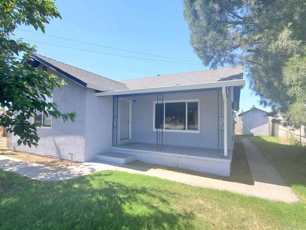 2075 E Louise AVE, Lathrop, CA 95330