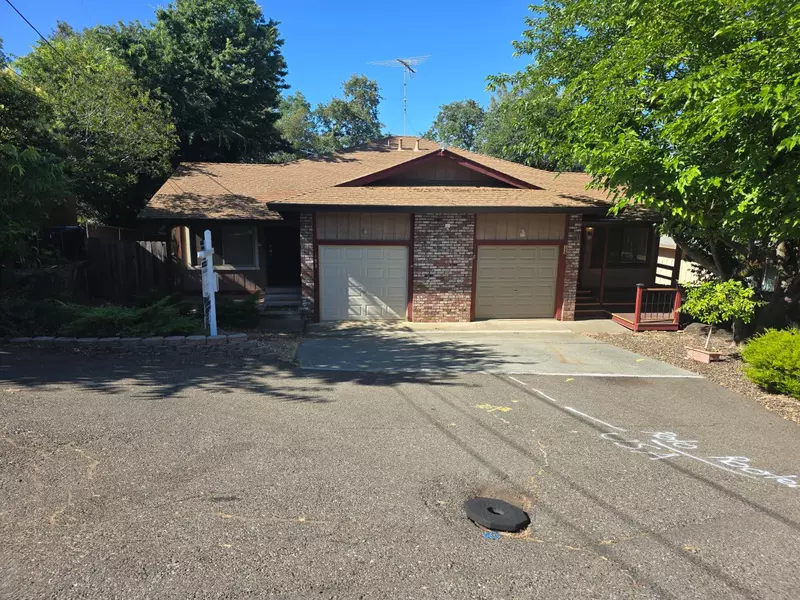 193 E Hillcrest DR, Auburn, CA 95603