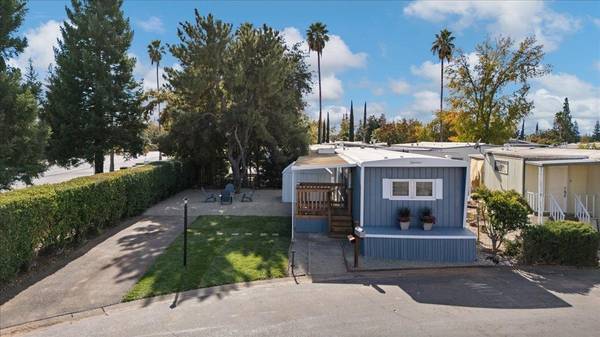 10035 Mills Station Road #11, Sacramento, CA 95827