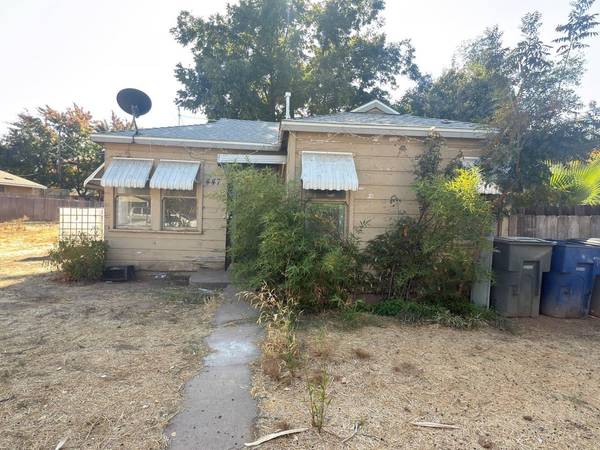 447 W Pinedale AVE, Fresno, CA 93650