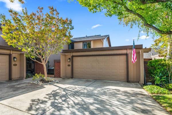 8764 Bluff LN, Fair Oaks, CA 95628