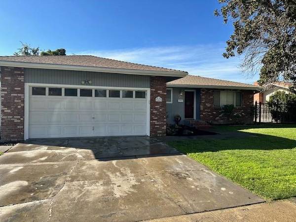 3443 De Anza, Merced, CA 95348