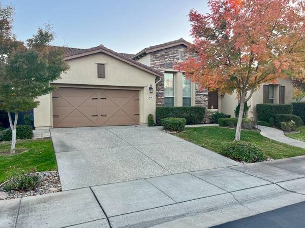 2818 Rockaway LN, Sacramento, CA 95835