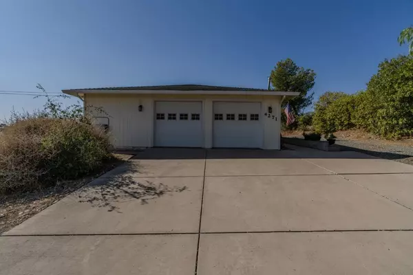 Ione, CA 95640,4271 Lakeview DR