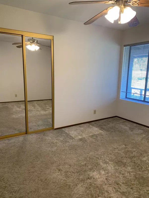 Valley Springs, CA 95252,8450 Hautly LN
