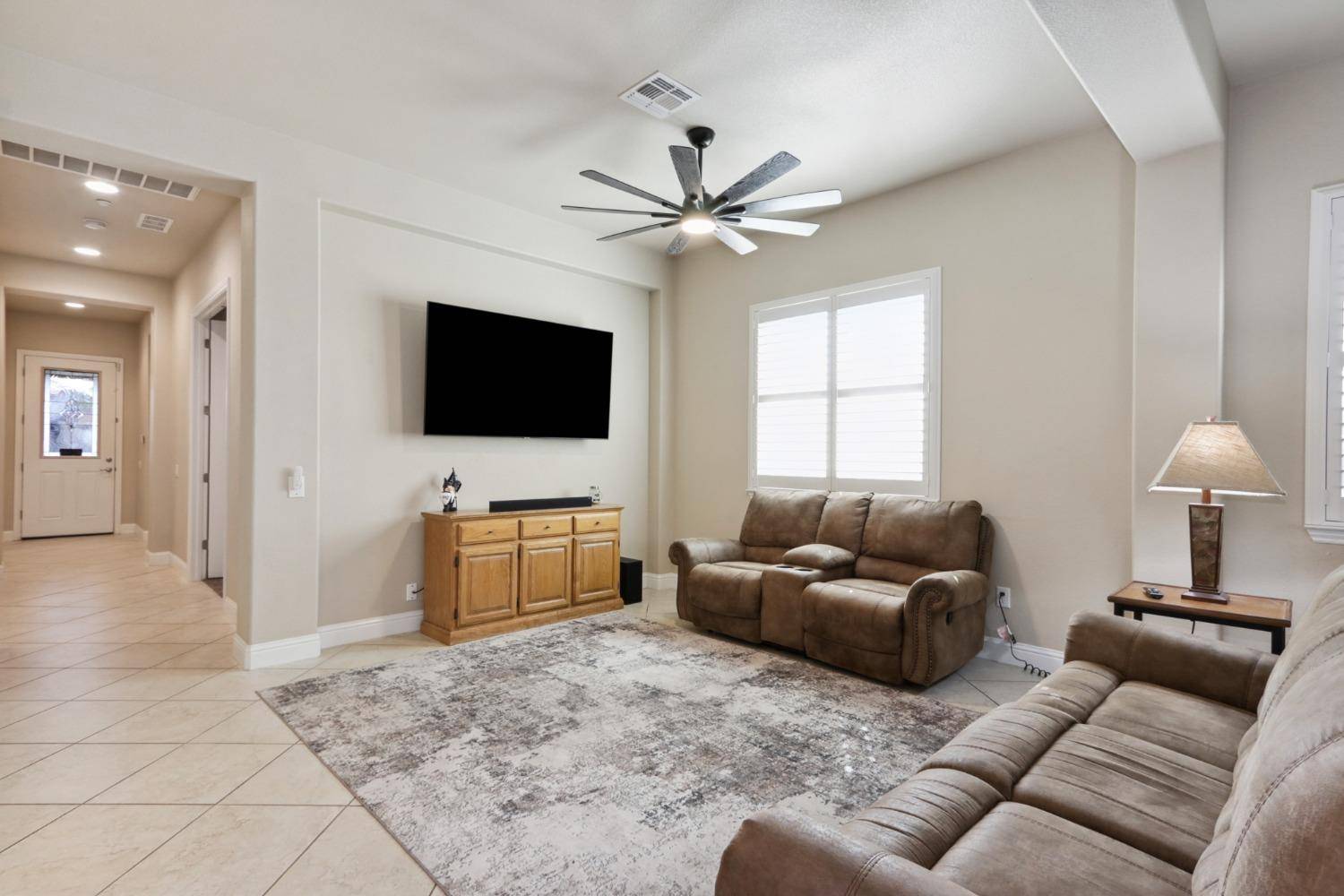 Roseville, CA 95747,248 Aske CT