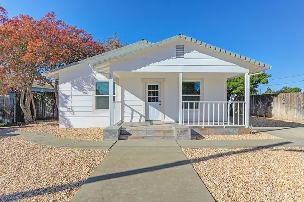 Yuba City, CA 95993,963 S Walton AVE