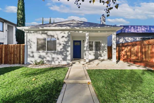 1825 W ST, Sacramento, CA 95818