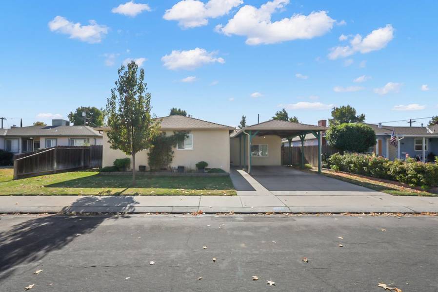 1322 Theo AVE, Modesto, CA 95350