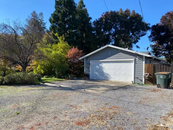 Sutter, CA 95982,2552 Maple