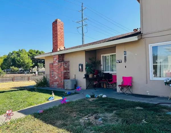 Sacramento, CA 95822,7578 24th ST