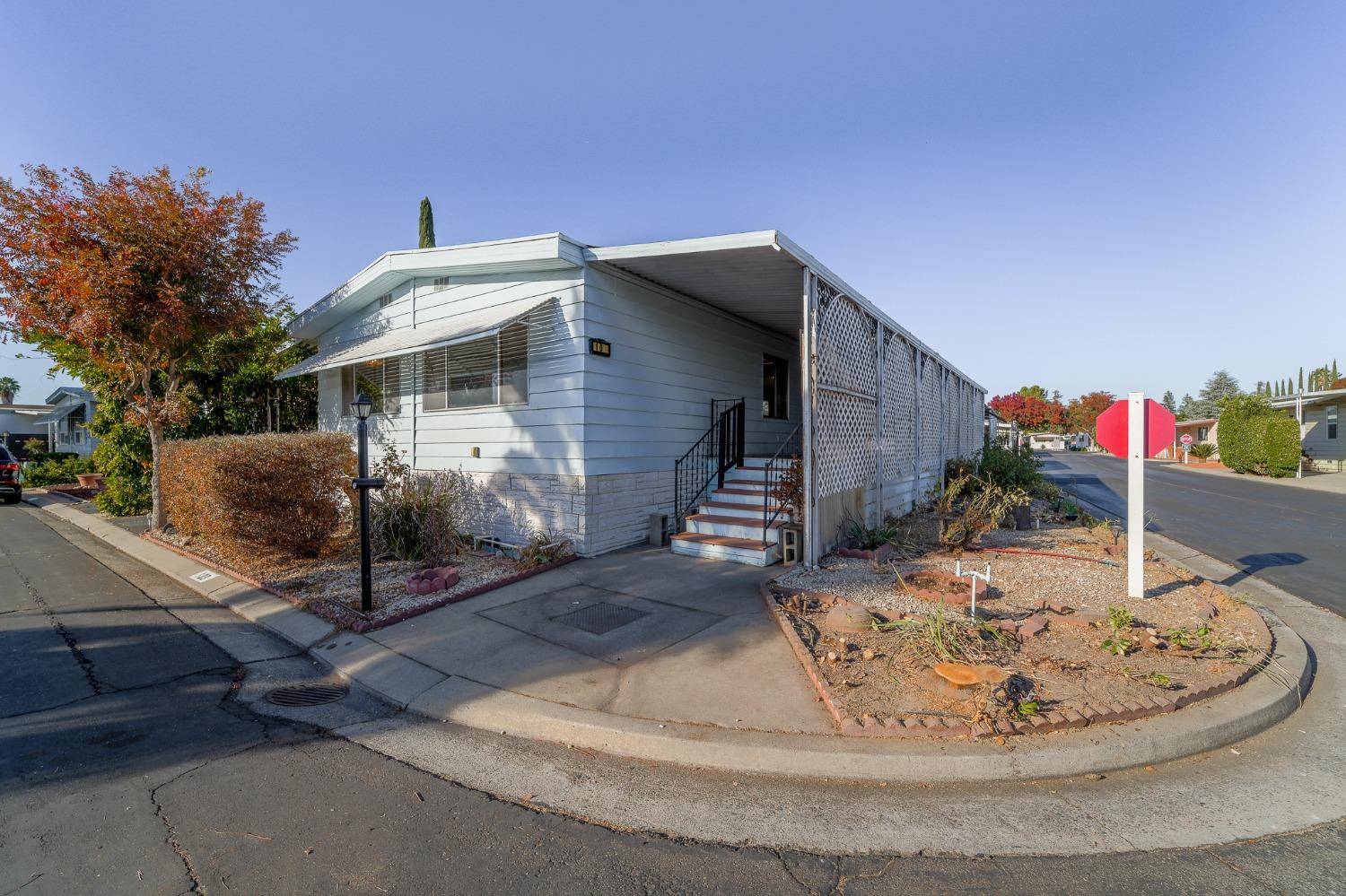 2621 Prescott RD #103, Modesto, CA 95350