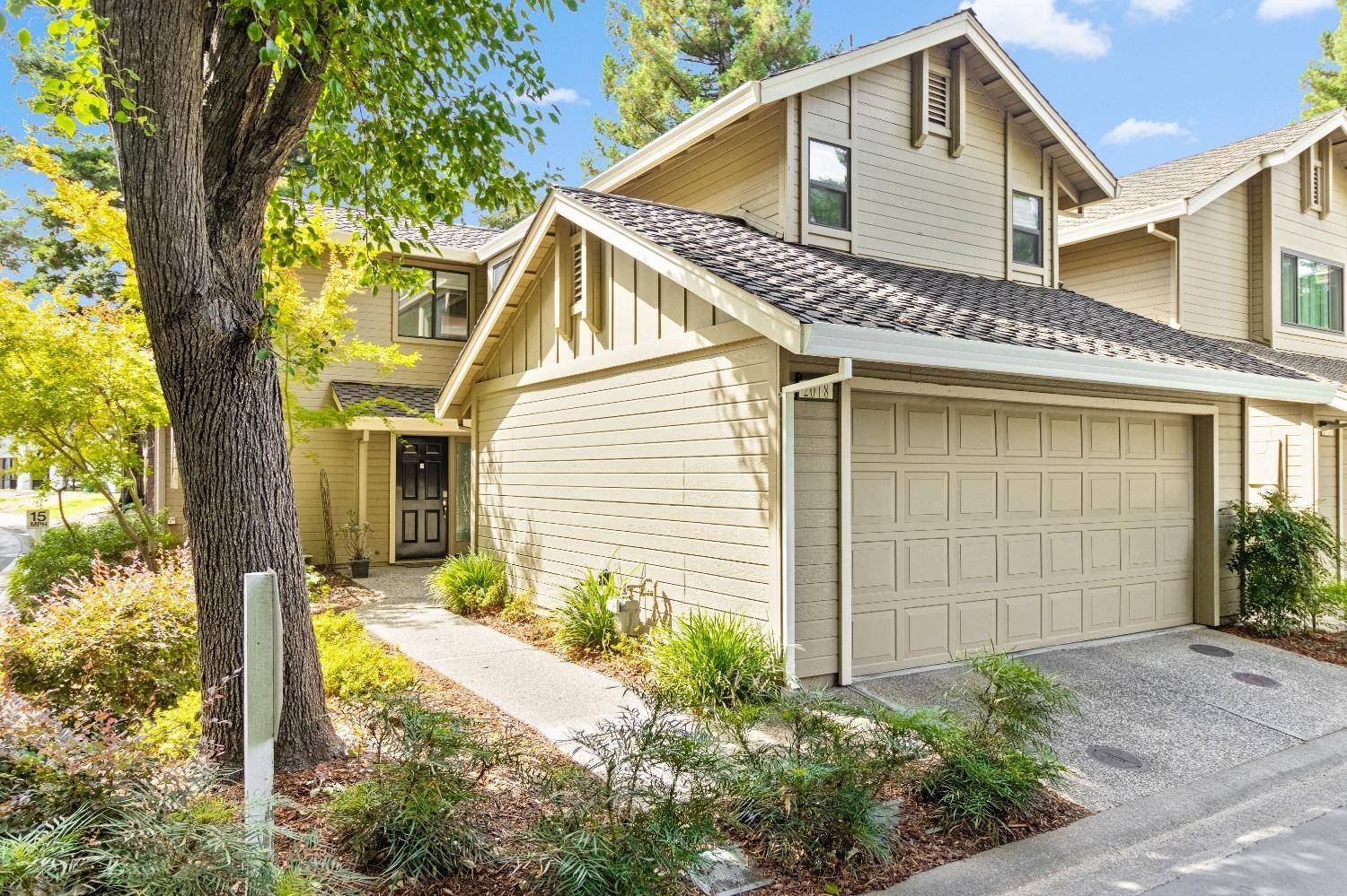 Sacramento, CA 95825,2018 University Park DR