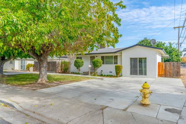 834 V ST, Merced, CA 95341