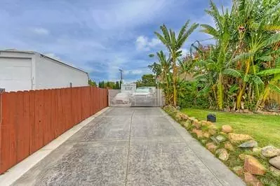 Sacramento, CA 95823,6907 5th Pkwy