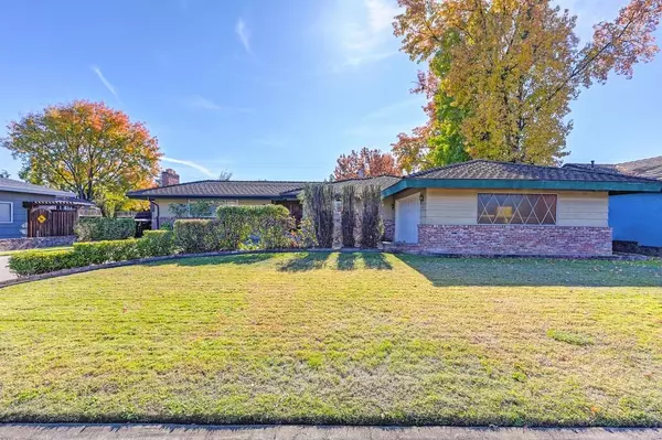 3420 Ben Lomond, Sacramento, CA 95821