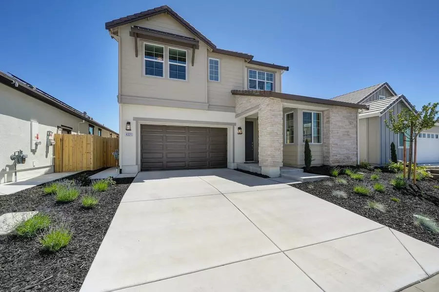 4321 Castle Crag ST, Rancho Cordova, CA 95742