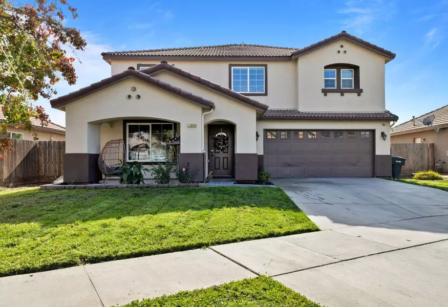 1373 Burgundy, Hanford, CA 93230