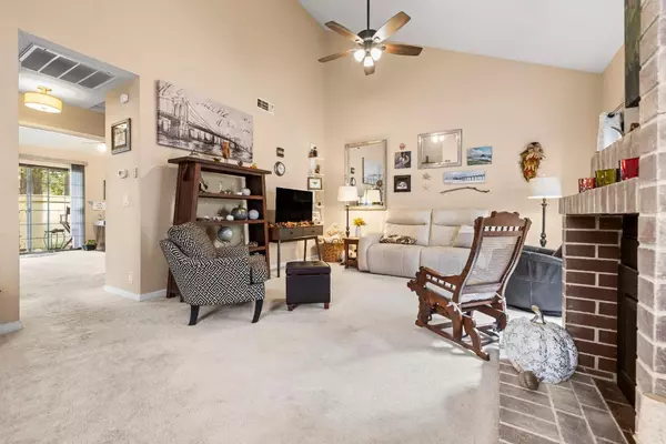 Citrus Heights, CA 95610,7611 Creekridge LN