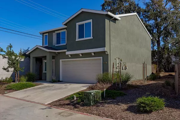 Carmichael, CA 95608,4544 Winding Tree LN