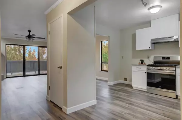 Grass Valley, CA 95945,158 McNab