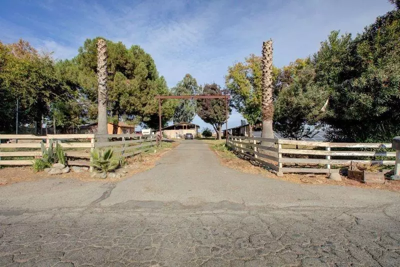 23382 August AVE, Hilmar, CA 95324