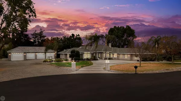 8351 Rinauro CT, Tracy, CA 95304