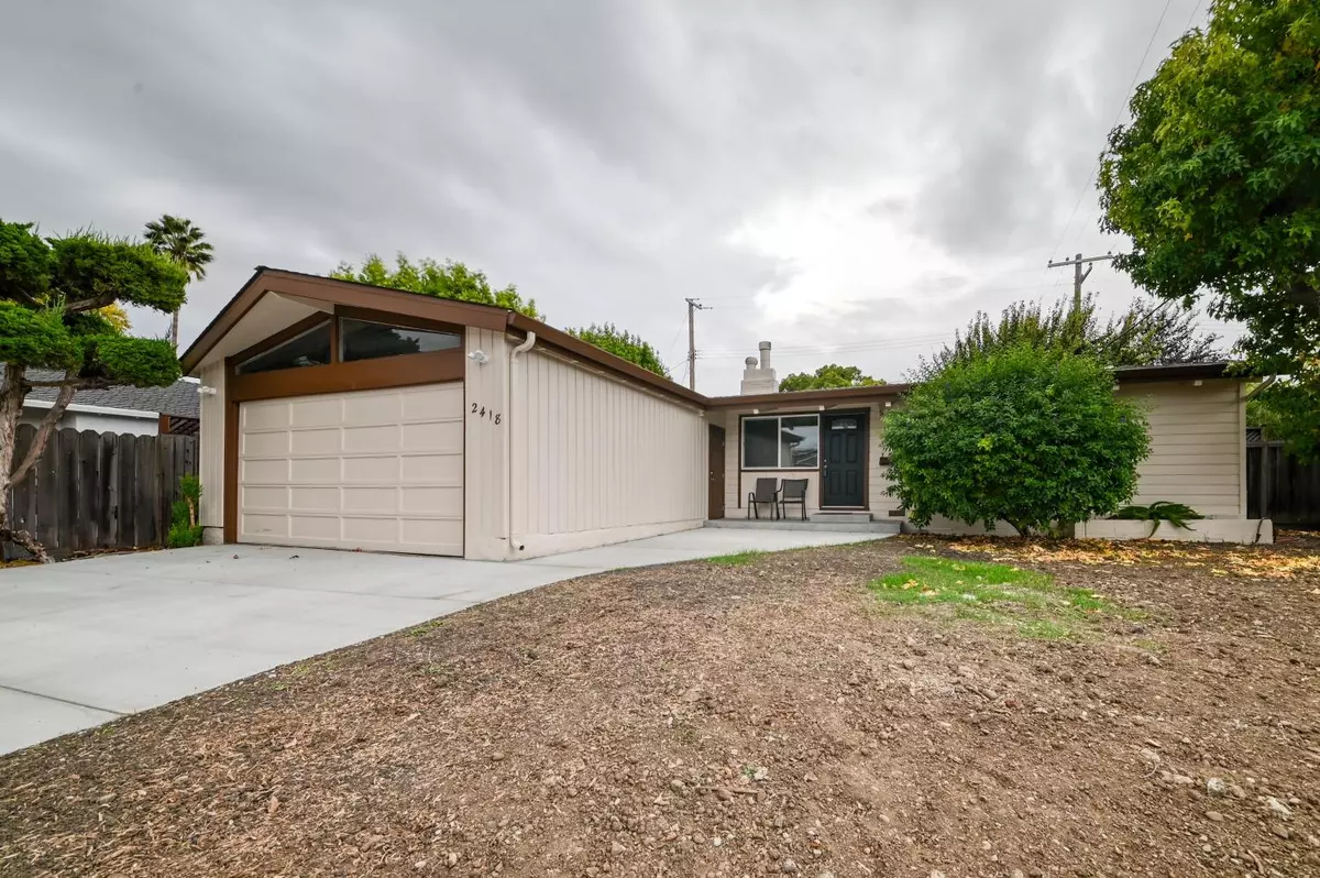 Santa Clara, CA 95050,2418 Scanlan PL