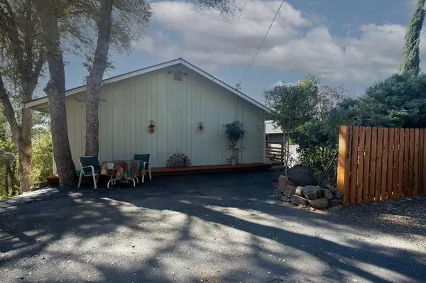 18670 Cedar ST, Tuolumne, CA 95379