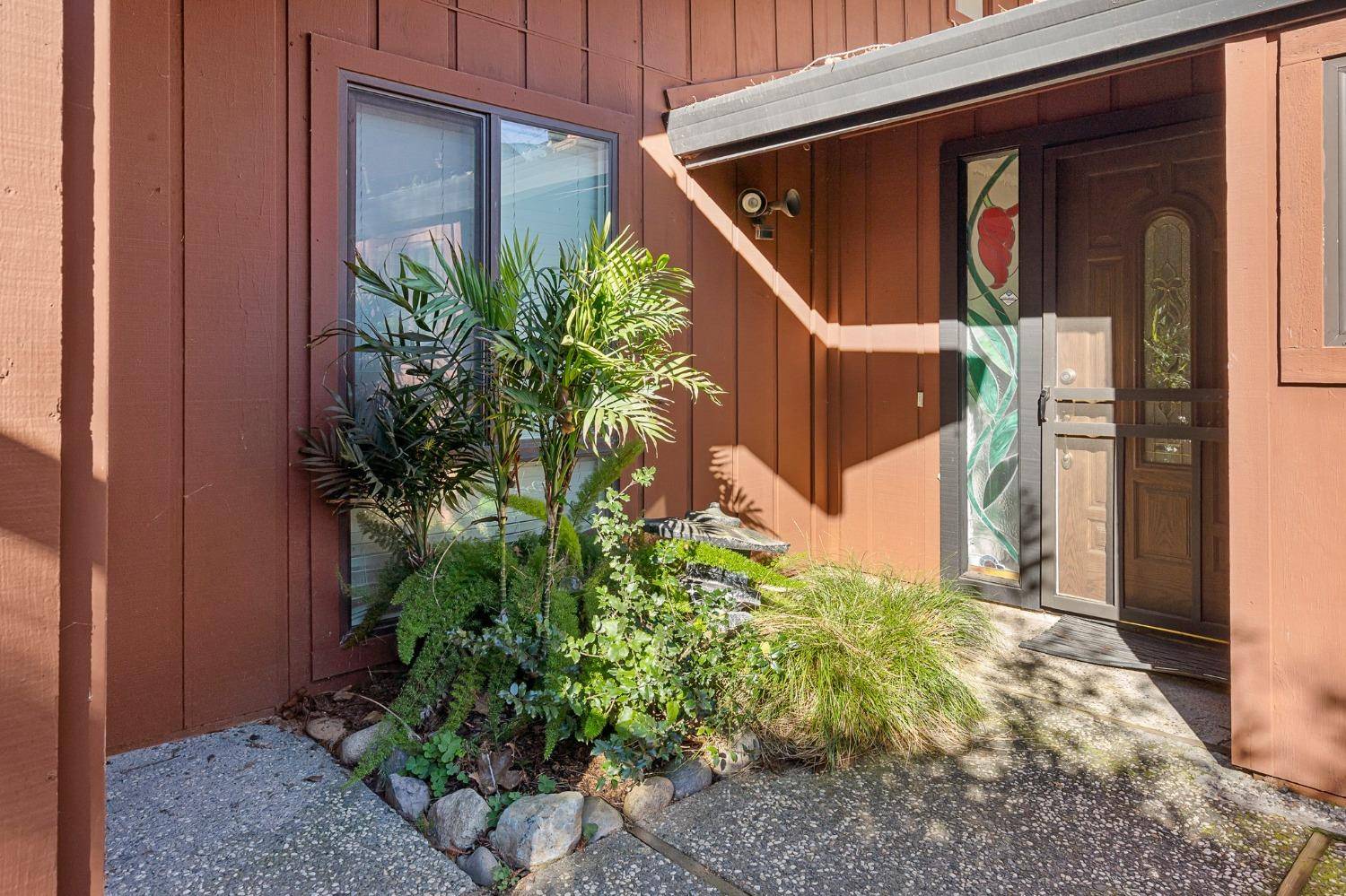 El Macero, CA 95618,44670 Garden CT