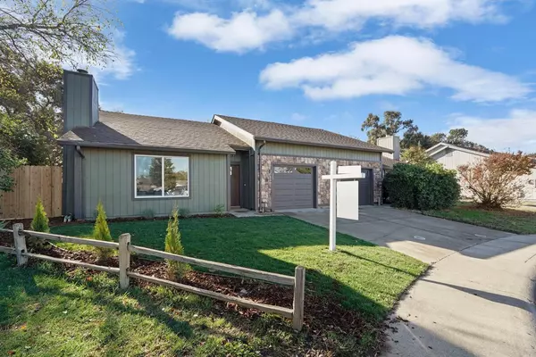 Elk Grove, CA 95624,9400 Aizenberg CIR