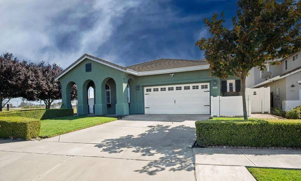 2932 Blacksand Creek WAY, Riverbank, CA 95367