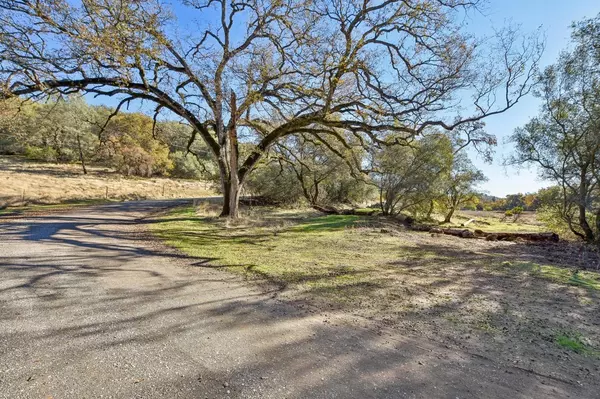 Browns Valley, CA 95918,6370 Big Oak LN