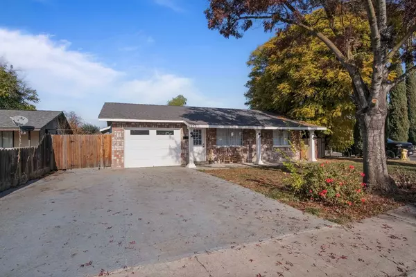 Patterson, CA 95363,135 Tenbrink LN