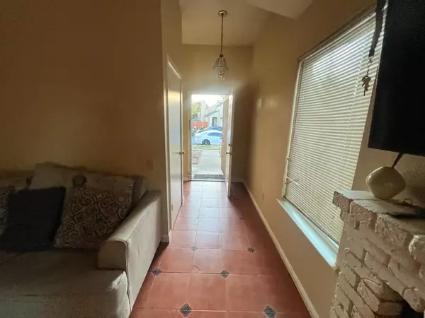 Oakley, CA 94561,520 Mockingbird LN