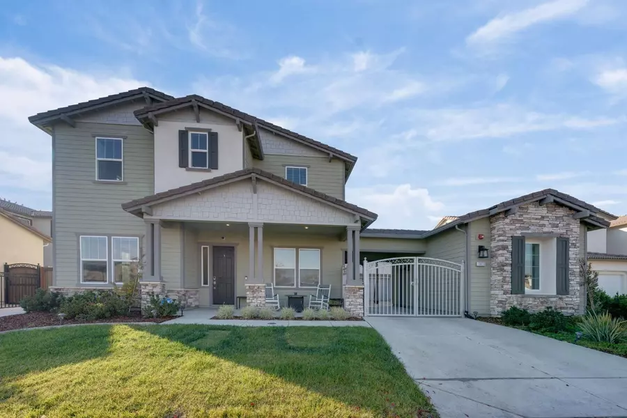 7473 Amonde Way, Elk Grove, CA 95757