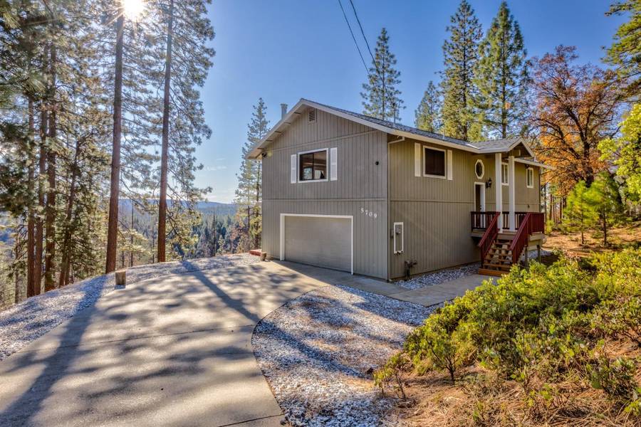 5709 Wildrose DR, Grizzly Flats, CA 95636