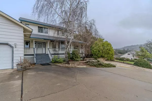 Sutter Creek, CA 95685,230 SUTTER CREST WEST