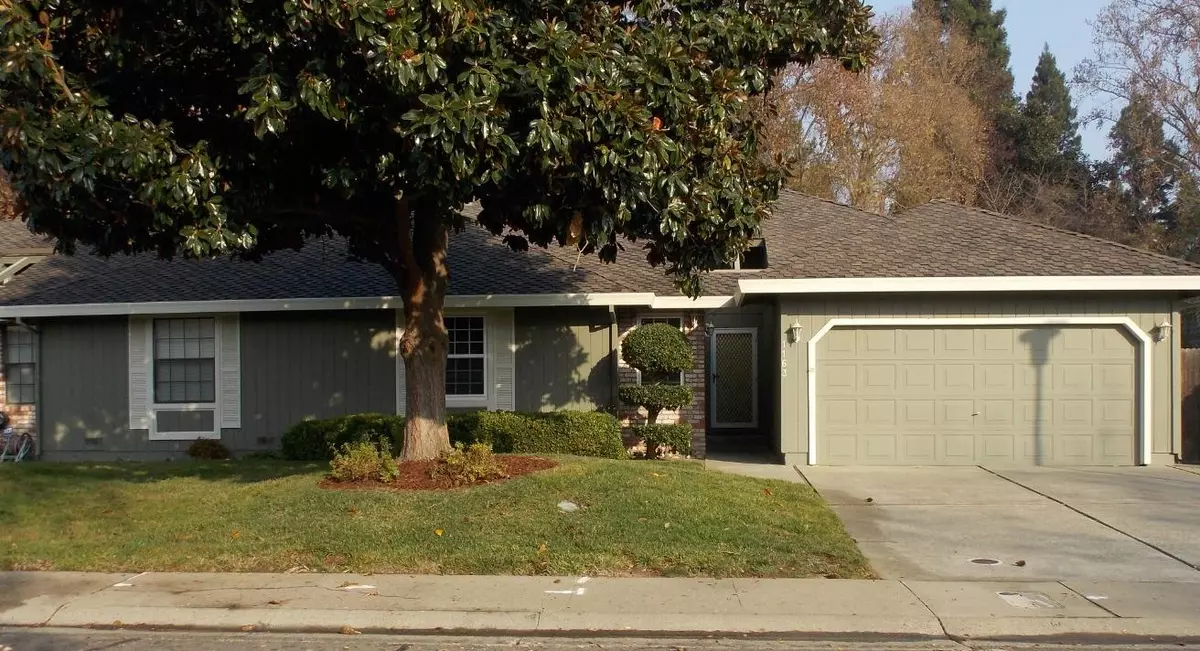 Sacramento, CA 95831,1163 Spruce Tree CIR