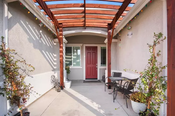 Livingston, CA 95334,977 Park View DR