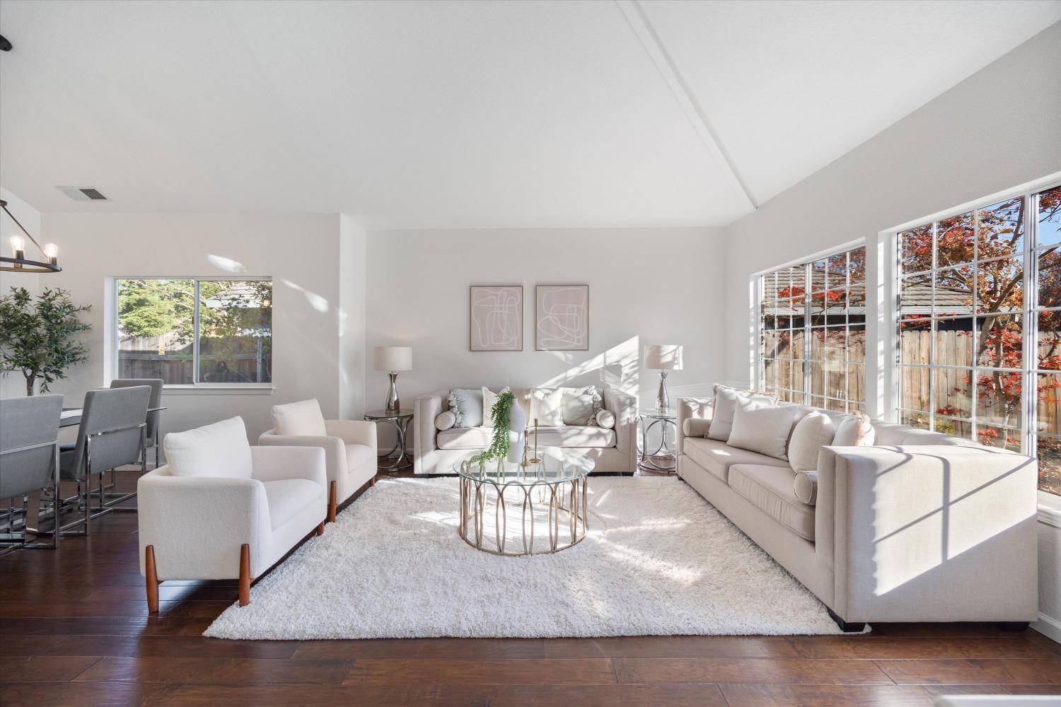Fair Oaks, CA 95628,4991 Lena WAY