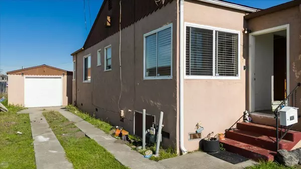 Richmond, CA 94804,2107 Ohio AVE