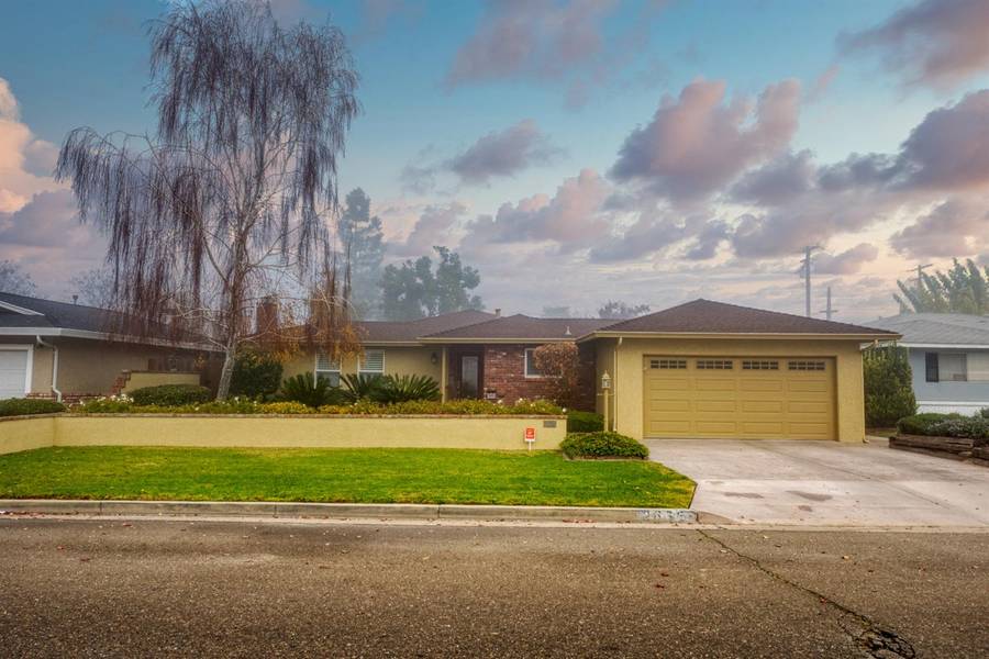 2665 E Canal DR, Turlock, CA 95380