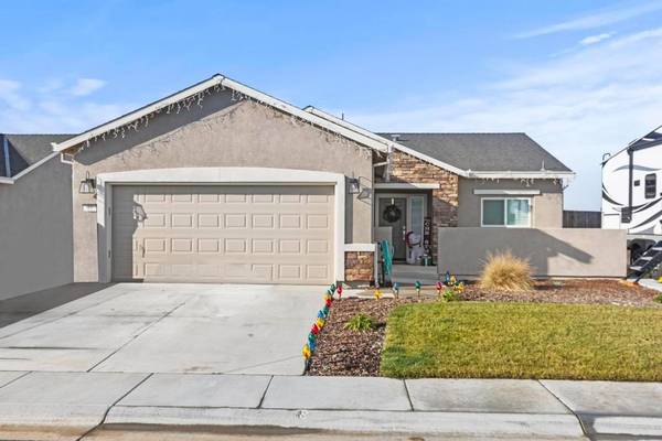 40 King Air DR, Colusa, CA 95932