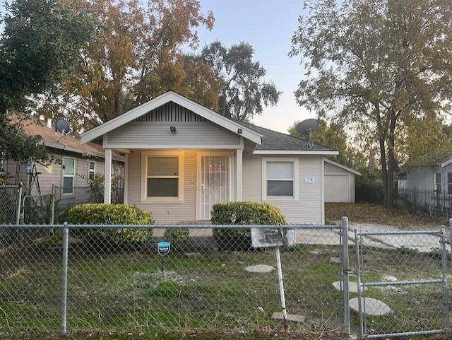 1840 E Acacia ST, Stockton, CA 95205