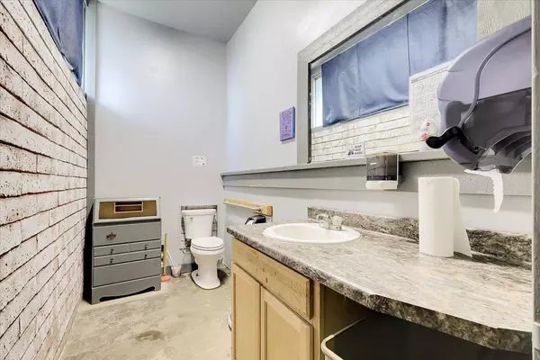 Marysville, CA 95901,931 Ramirez ST
