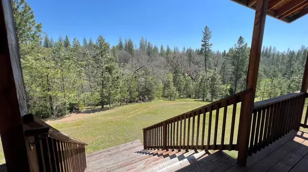 Mokelumne Hill, CA 95245,472 Theresa TRL